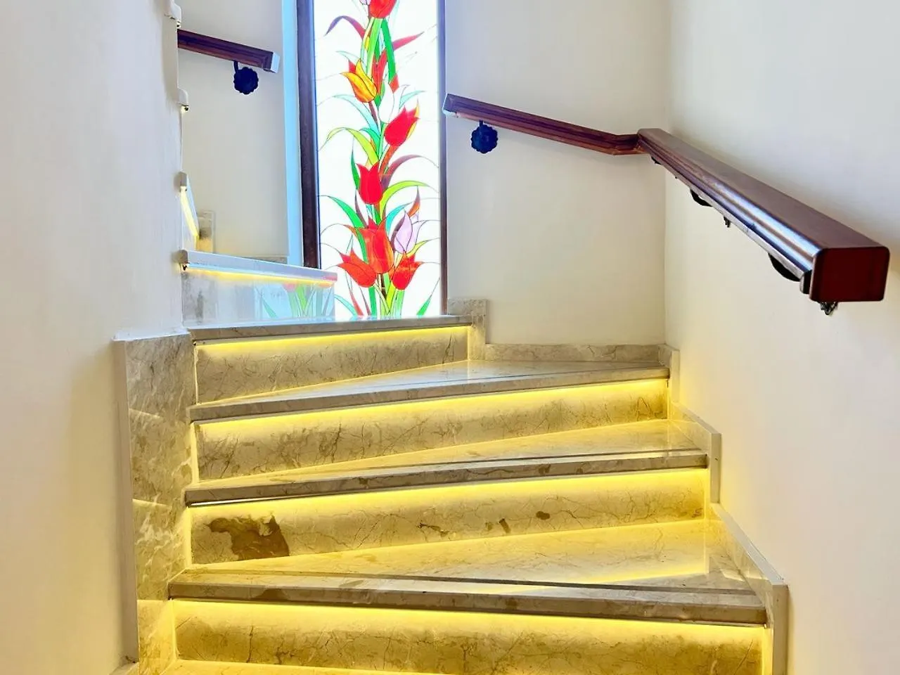Centrally Located Very Large Villa W Pool Jakuz And Car Park فتحية