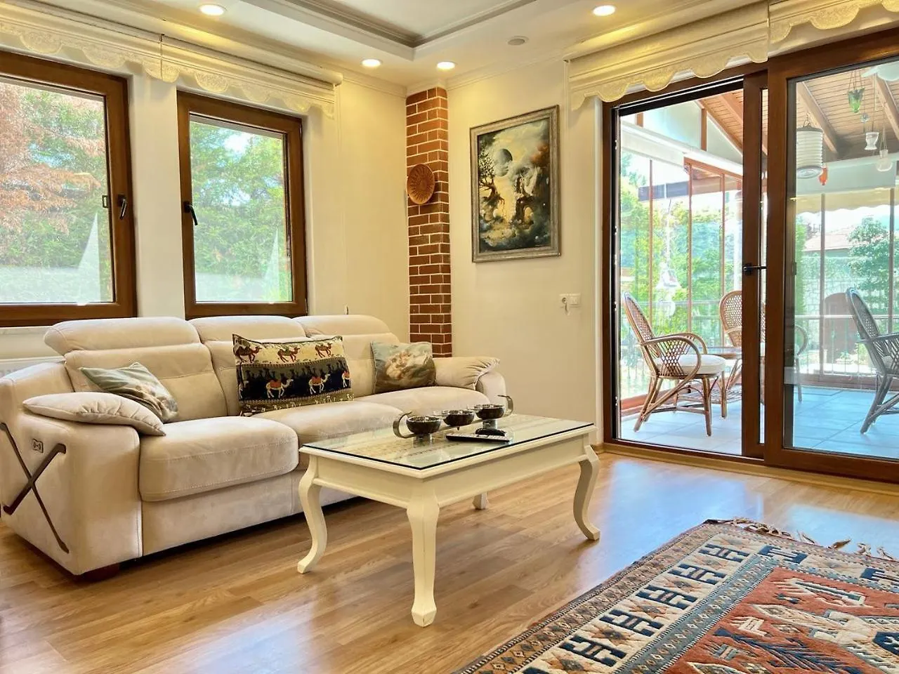 Centrally Located Very Large Villa W Pool Jakuz And Car Park Fethiye Turkey