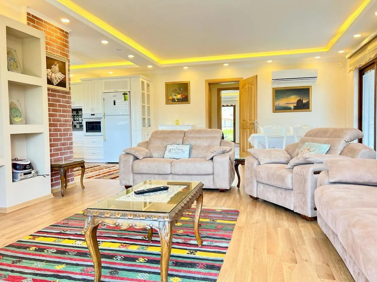 Centrally Located Very Large Villa W Pool Jakuz And Car Park Fethiye 0*,  Turkey